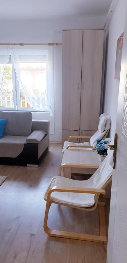 Napfeny Apartmanhaz Balatonberény Dış mekan fotoğraf